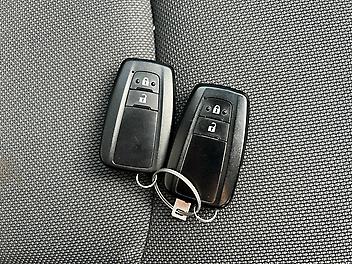 2020 Toyota Corolla Touring S Hybrid
