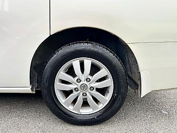 2013 Nissan Serena Shv