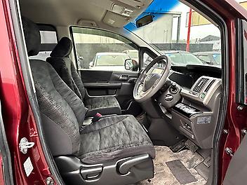 2014 Honda Stepwagon G Comfort Selection 8 Seater