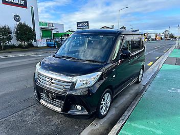 2017 Suzuki Solio Hybrid MX