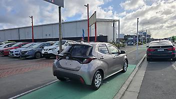2021 Toyota Yaris Hybrid