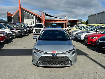 2020 Toyota Corolla Touring S Hybrid