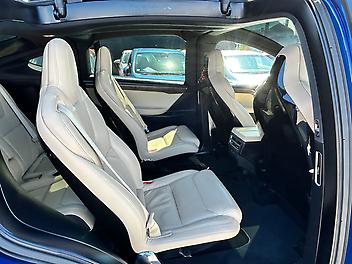 2017 Tesla Model X 90D/Dual Motor/AWD