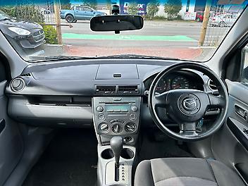 2006 Mazda Demio