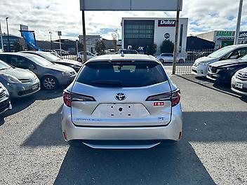 2020 Toyota Corolla Touring S Hybrid