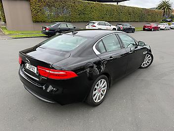 2016 Jaguar Xe 20T PURE 2.0P/8AT/SL