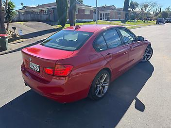 2012 Bmw 328i SEDAN 4DR 8A 2.0L