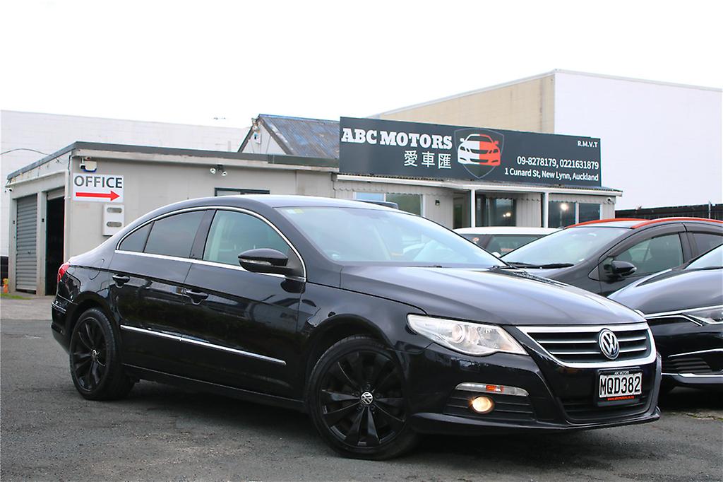 2009 Volkswagen Passat CC 2.0L sedan