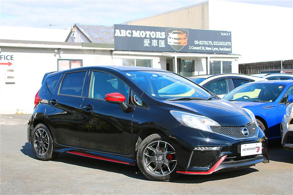 2015 Nissan NOTE Nismo
