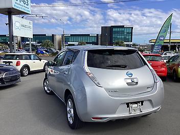 2012 Nissan Leaf X 64% SOH