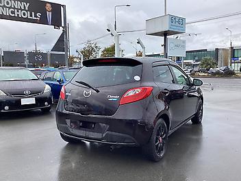 2012 Mazda Demio