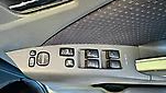 2010 Toyota Isis PLATANA