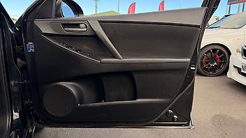 2009 Mazda Axela NZ STEREO