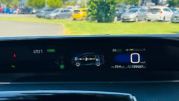 2019 Toyota Prius HYBRID