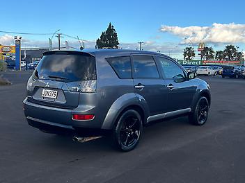 2008 Mitsubishi Outlander 2.4L 4WD 7Seater