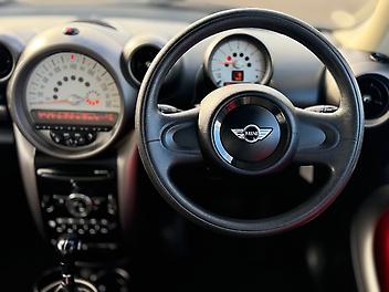 2012 Mini Cooper Crossover 