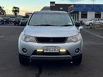 2007 Mitsubishi Outlander 2.4L 7Seater, 4WD, Bluetooth, Rev Cam, Tow-Bar