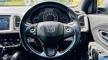 2016 Honda Vezel RS