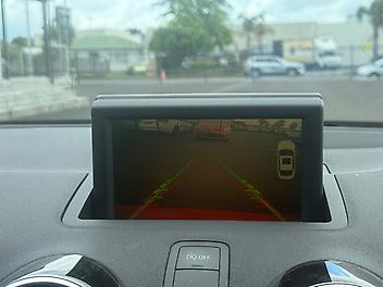 2013 Audi A1 Two-Tone / 1400cc TFSI SportBack