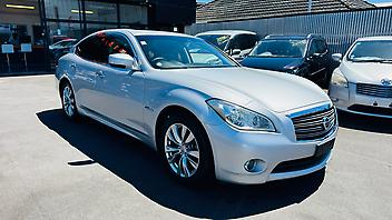 2014 Nissan Fuga 350GT HYBRID