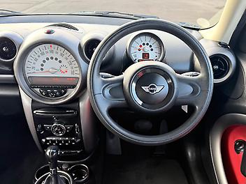 2012 Mini Cooper Crossover 