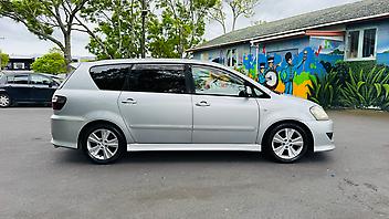 2004 Toyota Ipsum 7 SEATER/NZ STEREO/Tow-BAR