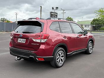 2018 Subaru Forester Facelift 2.5P, 4WD, Eyesight Package with CarPlay