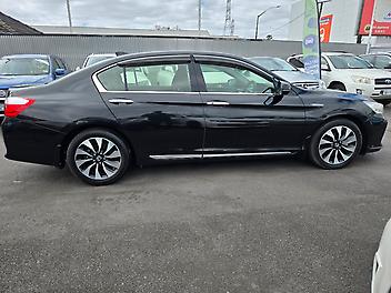 2014 Honda Accord LX .. Hybrid 