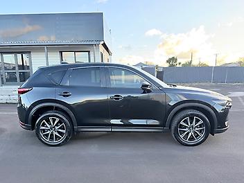 2017 Mazda Cx-5 2.2L Twin-Turbo Diesel with i-Activsense 