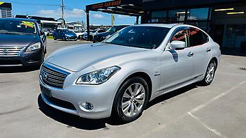 2014 Nissan Fuga 350GT HYBRID