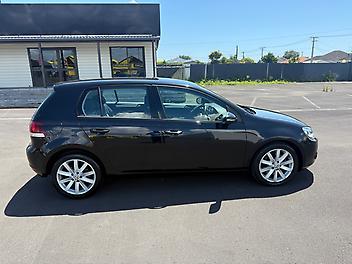 2010 Volkswagen Golf TSI