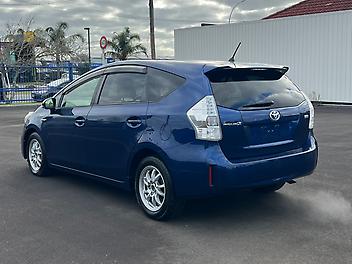 2012 Toyota Prius S Alpha Hybrid **Low kms**
