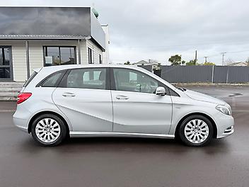 2012 Mercedes-benz B 180 Electric Heated Seats, Cruise, Rev Cam