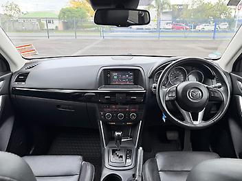 2012 Mazda Cx-5 2.2D Skyactiv ~1year MBI free, NZ Radio