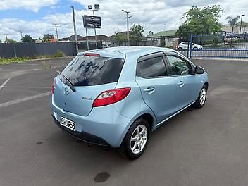 2011 Mazda Demio