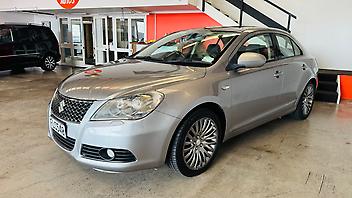 2010 Suzuki Kizashi LTDC 2.4 4DR 