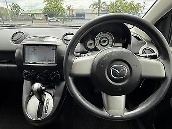 2011 Mazda Demio