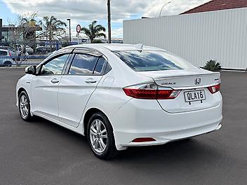 2014 Honda Grace Hybrid EX with Active Safety Pack