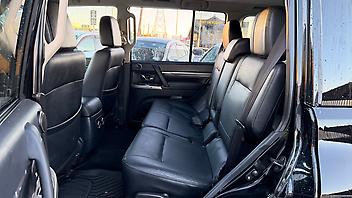 2017 Mitsubishi Pajero PAJERO SUBMODEL EXCEED 3.2D/4WD/5AT