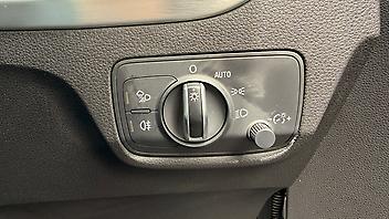 2017 Audi Q2 Heated Seats/bluetooth