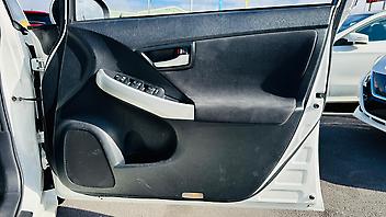 2012 Toyota Prius HYBRID/2KEYS