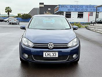 2011 Volkswagen Golf 1.4L TSi with NZ Stereo, Rev Camera, Bluetooth