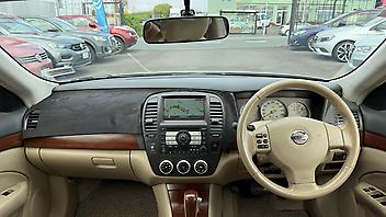 2006 Nissan Bluebird SYLPHY