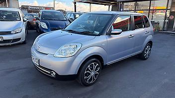 2006 Mazda Verisa NOBLE COUTURE