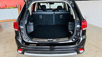 2015 Mitsubishi Outlander  G Navi Package