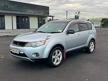 2007 Mitsubishi Outlander 2.4L 7Seater, 4WD, Bluetooth, Rev Cam, Tow-Bar