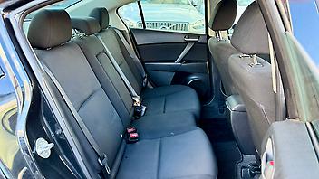 2009 Mazda Axela NZ STEREO