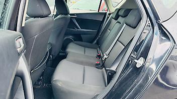 2013 Mazda Axela ALLOYS/PUSH START