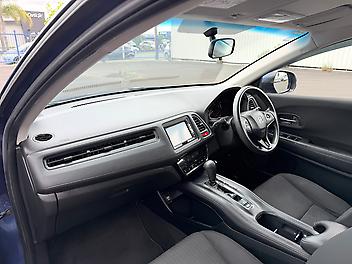 2017 Honda Hr-v S 1.8P with Cruise, Bluetooth, Rev Camera