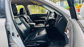 2012 Nissan Fuga HYBRID/heated & Ventilated Seats